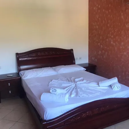 Rei Hotel Hotell Bashkia e Orikumit
