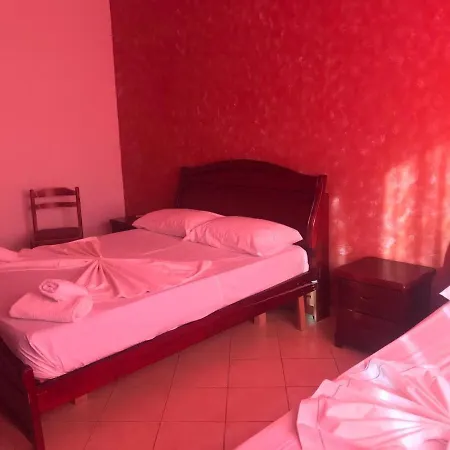 Rei Hotel Bashkia e Orikumit