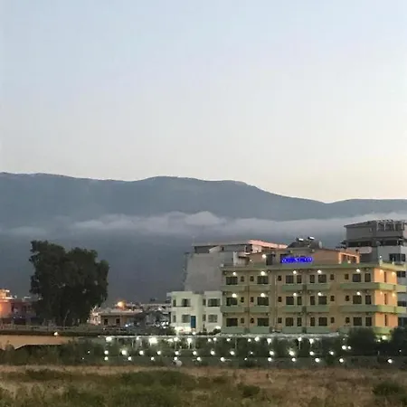 Rei Hotel Hotel 3*