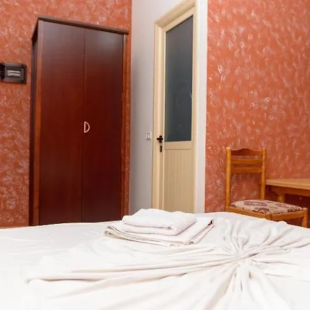 Rei Hotel