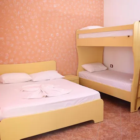Rei Hotel 3*