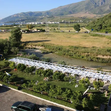 Hotell Rei Hotel 3*