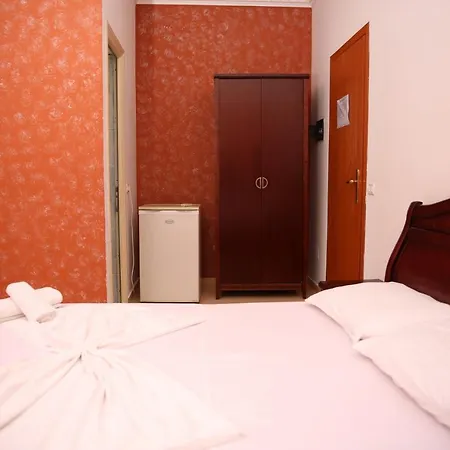 Rei Hotel 3* Bashkia e Orikumit