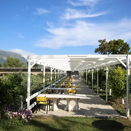 Hotell Rei Hotel Bashkia e Orikumit